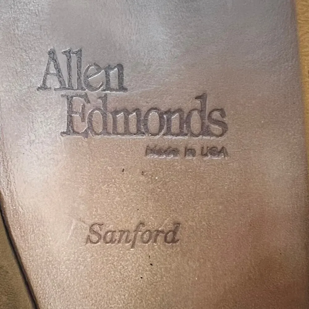 Allen Edmonds Sanford Brown Leather Dress Shoe Made in USA Size 9.5 & Shoe Tree